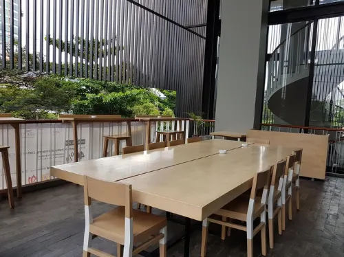 Up-Peak Hotel Simpang Lima Semarang Powered by Archipelago Makanan Photos