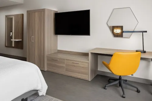 Holiday Inn Express & Suites Waynesboro East Photos