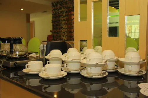 D'Grande Hotel Batam Makanan Photos