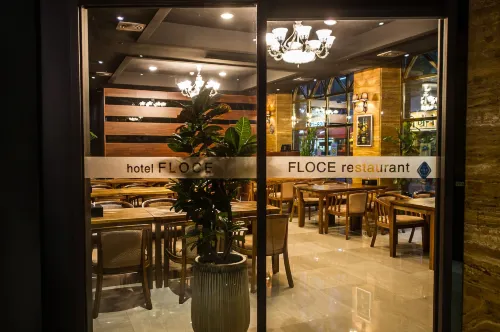 Floce Hotel Makanan Photos
