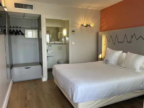 Hotel KYRIAD CARCASSONNE - Aéroport Photos