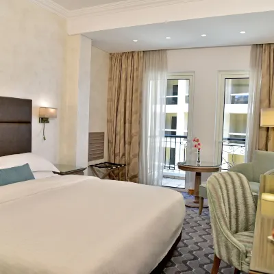 Gefinor Rotana Photos