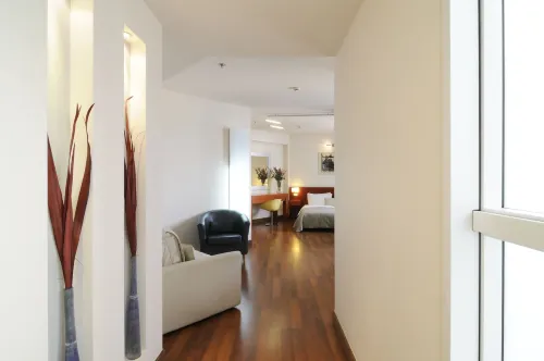 Dorian Inn, Sure Hotel Collection by Best Western Photos