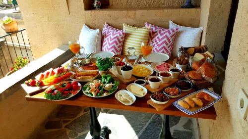 Maya Cave Dining Photos
