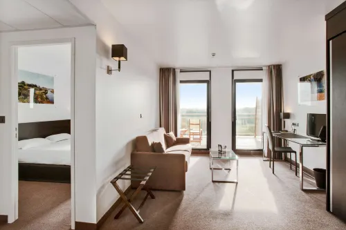 Golden Tulip Pornic Photos