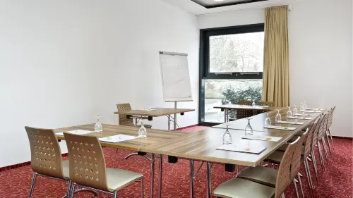 Holiday Inn Express Singen Geschäftseinrichtungen Photos