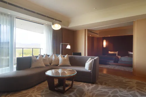 Shima Kanko Hotel the Bay Suites Zimmer Photos