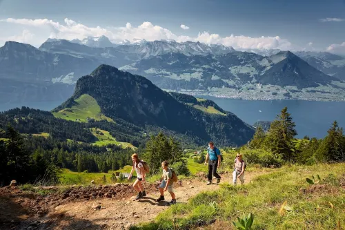 Rigi Kaltbad Swiss Quality Hotel À proximité de l'hôtel Photos