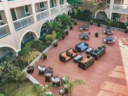 La Quinta Inn & Suites by Wyndham San Francisco Airport West Featured Photos
