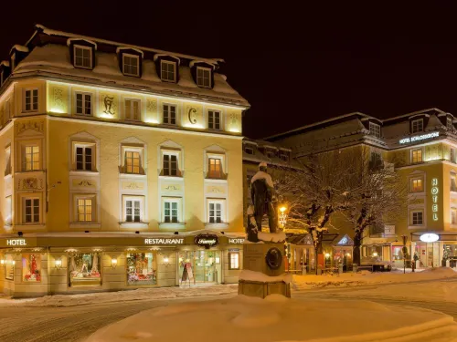 Hotel Schlosskrone Extérieur Photos
