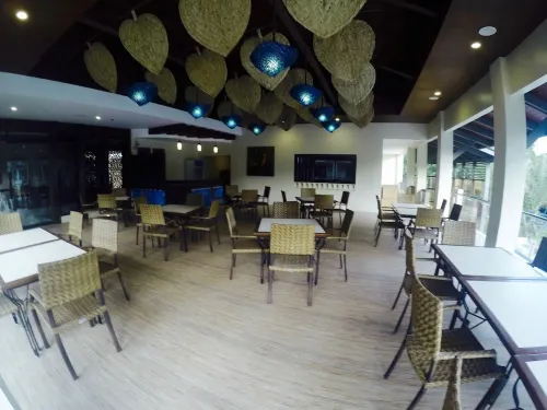 Coron Westown Resort Restauration Photos