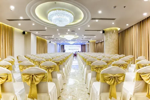 Avatar Danang Hotel Business Facilities Photos