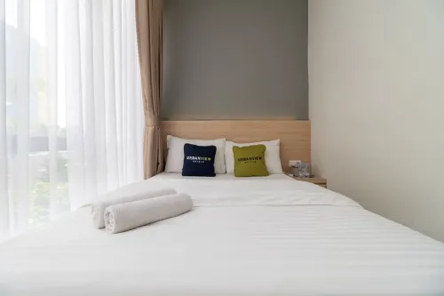 Urbanview Hotel Cengkareng Jakarta by RedDoorz Photos