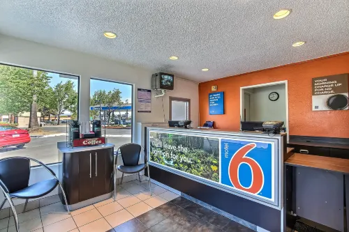 Motel 6 Pleasanton, CA Public Areas Photos