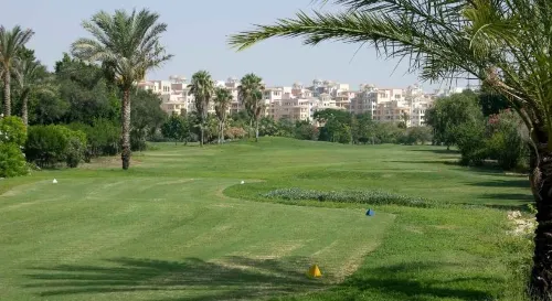 Swiss Inn Pyramids Golf Resort Relaksasi & Rekreasi Photos