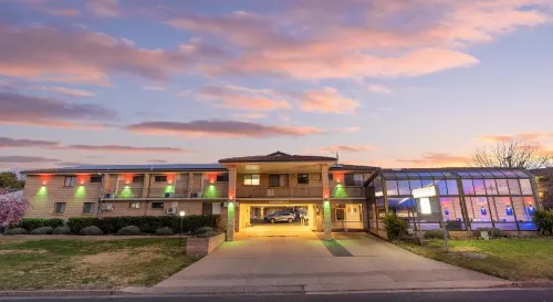 West End Motor Lodge Exterior Photos