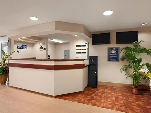 Microtel Inn & Suites by Wyndham BWI Airport Baltimore Öffentliche Flächen Photos