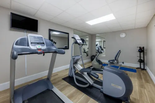 Days Inn & Suites by Wyndham Fort Bragg/Cross Creek Mall Leisure & Recreation Photos