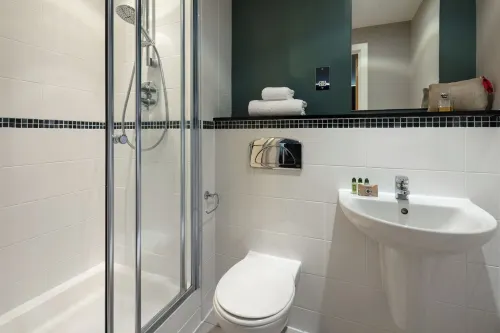 Marlin Apartments Commercial Road - Limehouse Huoneet Photos