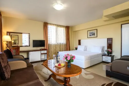 Royal Plaza by Stellar Hotels, Yerevan Избранное Photos