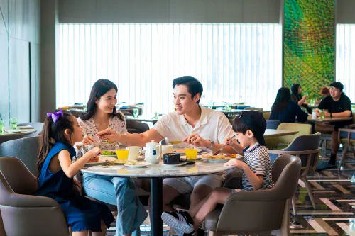 Holiday Inn Johor Bahru City Centre Restaurantes Photos