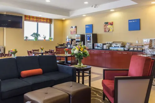 Comfort Inn & Suites LaGuardia Airport Mahlzeiten Photos