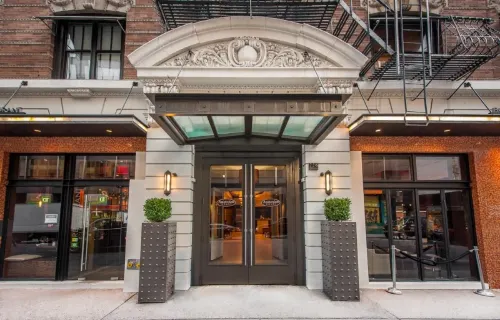 Square Hotel at Times Square Exterior Photos