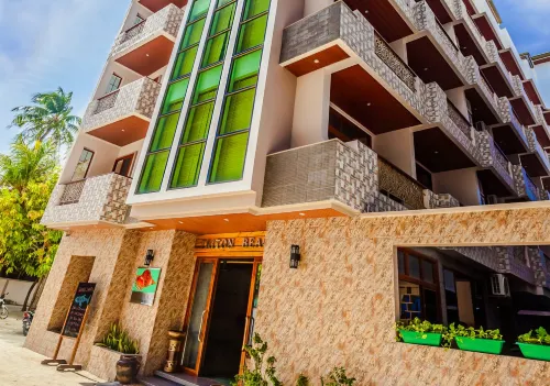 Triton Beach Hotel & Spa Extérieur Photos