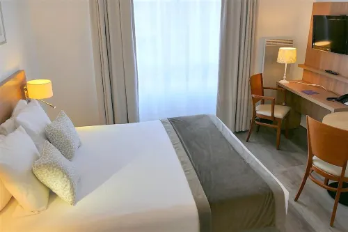 Appart Hôtel - Séjours & Affaires Paris Vitry-sur-Seine Chambres Photos