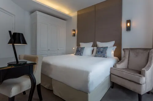 Hotel La Comtesse Tour Eiffel Rooms Photos