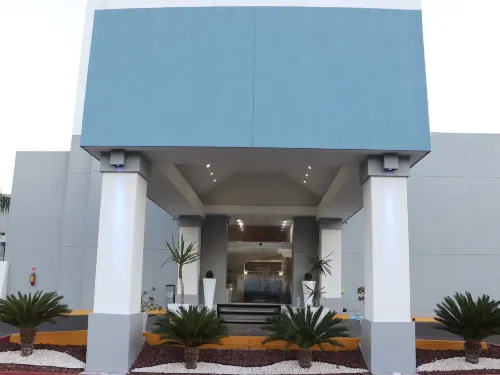 Holiday Inn Express Guaymas Außen Photos