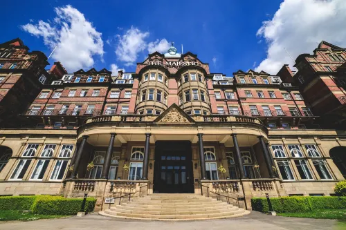 Doubletree by Hilton Harrogate - Majestic Hotel & Spa Udvendigt Photos
