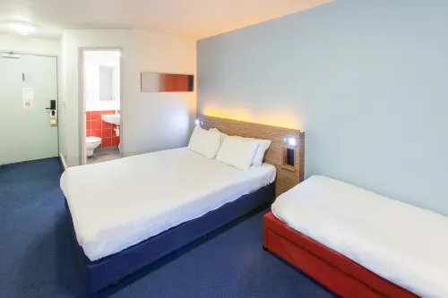 Redwings Lodge Wolverhampton Central Chambres Photos