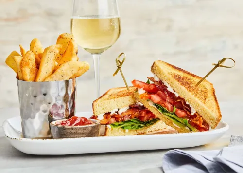 Courtyard Miami Coral Gables Dining Photos