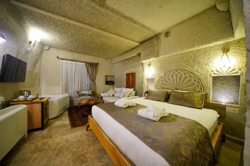 Cave Hotel Saksagan Rooms Photos
