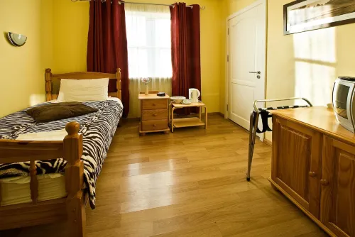 Stansted Airport Lodge Zimmer Photos
