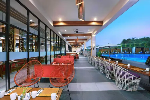 The Alana Hotel and Conference Sentul City by Aston Makanan Photos