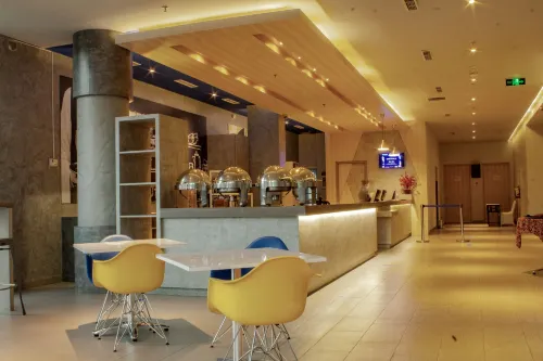 MD7 Hotel Cirebon Makanan Photos