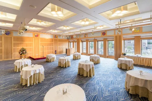 Navios Yokohama Featured Photos
