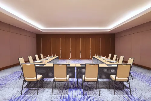 Four Points by Sheraton Surabaya, Tunjungan Plaza Fasilitas Bisnis Photos
