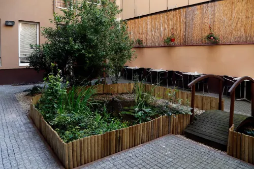 Six Inn Hotel Budapest Extérieur Photos