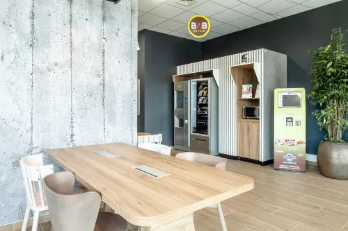 B&B Hotel PARIS GENNEVILLIERS ASNIERES Espaces publics Photos