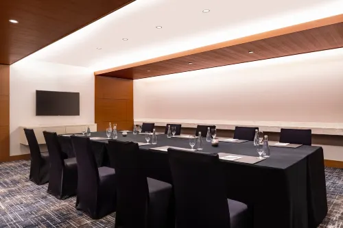The Ritz-Carlton, Los Angeles Business Photos