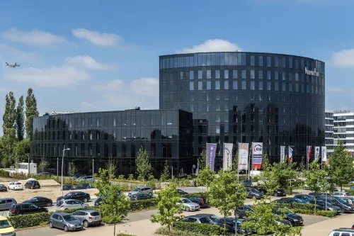 Airport Plaza Hotel Hamburg Near Hotel Photos