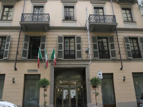 Hotel Urbani Extérieur Photos