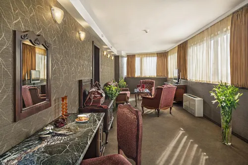 Park Hotel Moskva Restauration Photos