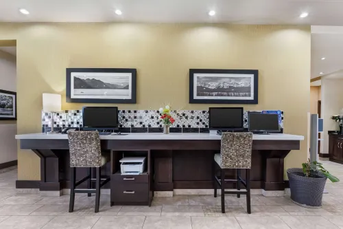 Best Western Pacific Inn Public Areas Photos