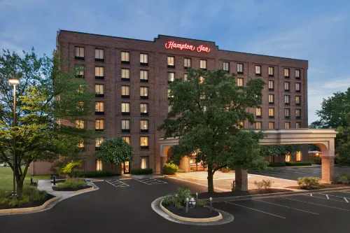Hampton Inn Washington-Dulles Int'l Airport South Exterior Photos