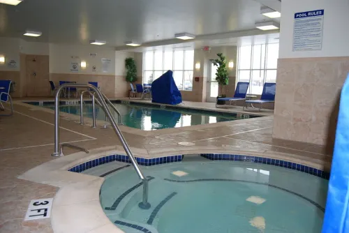 Holiday Inn Express & Suites Auburn Hills Benessere e tempo libero Photos