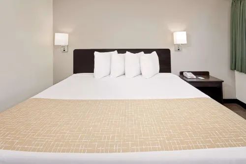 Travelodge by Wyndham College Park Chambres Photos